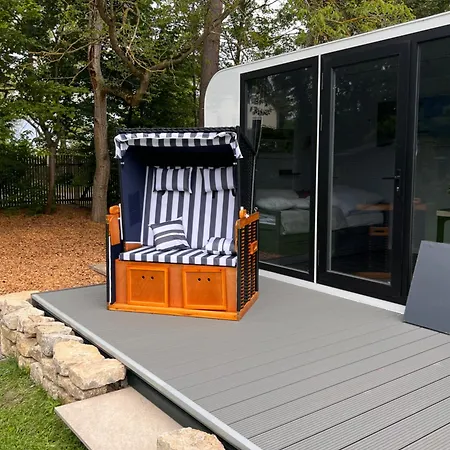 Holiday home Tiny House Annemone Bei Carogruen In Erfurt-gemuetlich-sonnig-kueche-bad-garten-parken-pool-sauna-klimaanlage-wlan