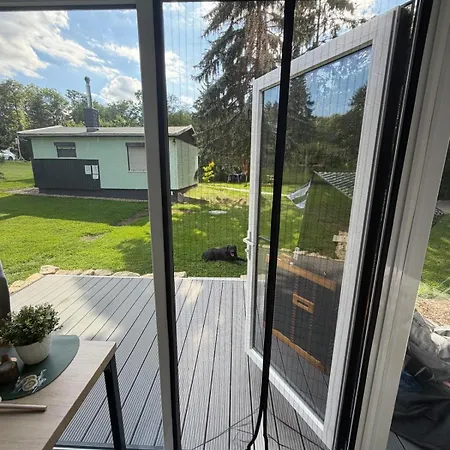 Tiny House Annemone Bei Carogruen In Erfurt-gemuetlich-sonnig-kueche-bad-garten-parken-pool-sauna-klimaanlage-wlan *